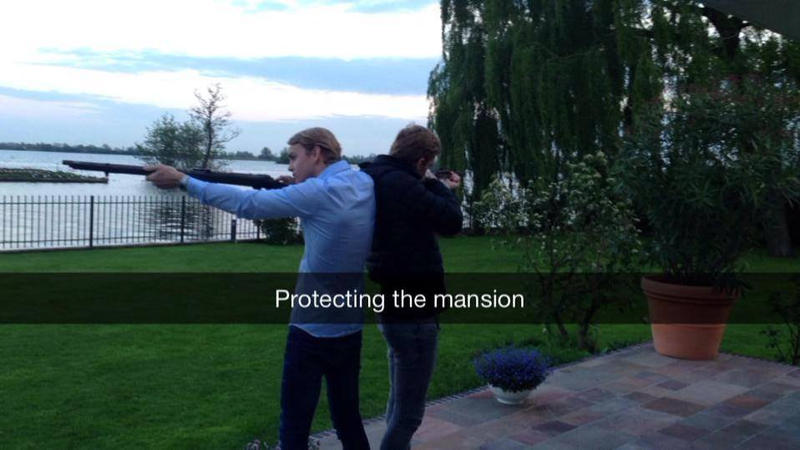 Illustration for article titled 'Rich Private School Kids' Snapchat Offers New Batch of Kids to Hate